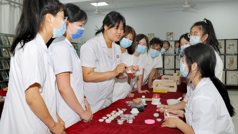 中医诊所备案，如何选择专业代办理机构？**